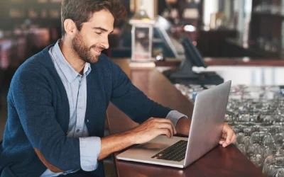 Digitaliza tu restaurante: herramientas para una gestión fiscal y laboral más eficiente